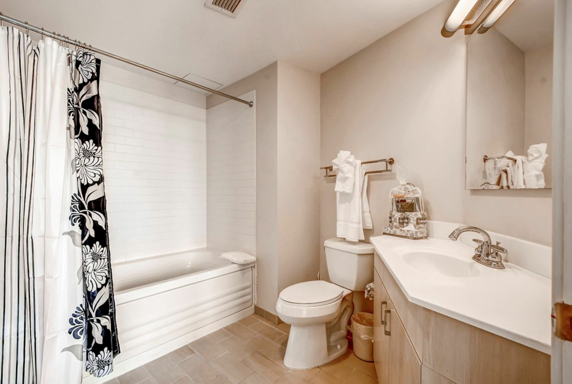 Global Luxury Suites At Boston Garden ภายนอก รูปภาพ